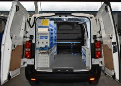 01_Vivaro s vybavením Syncro Ultra